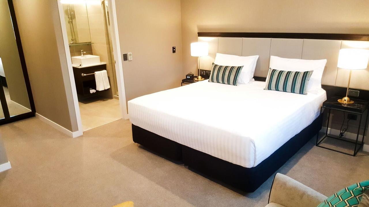 Hotel The Sebel Auckland Manukau Esterno foto